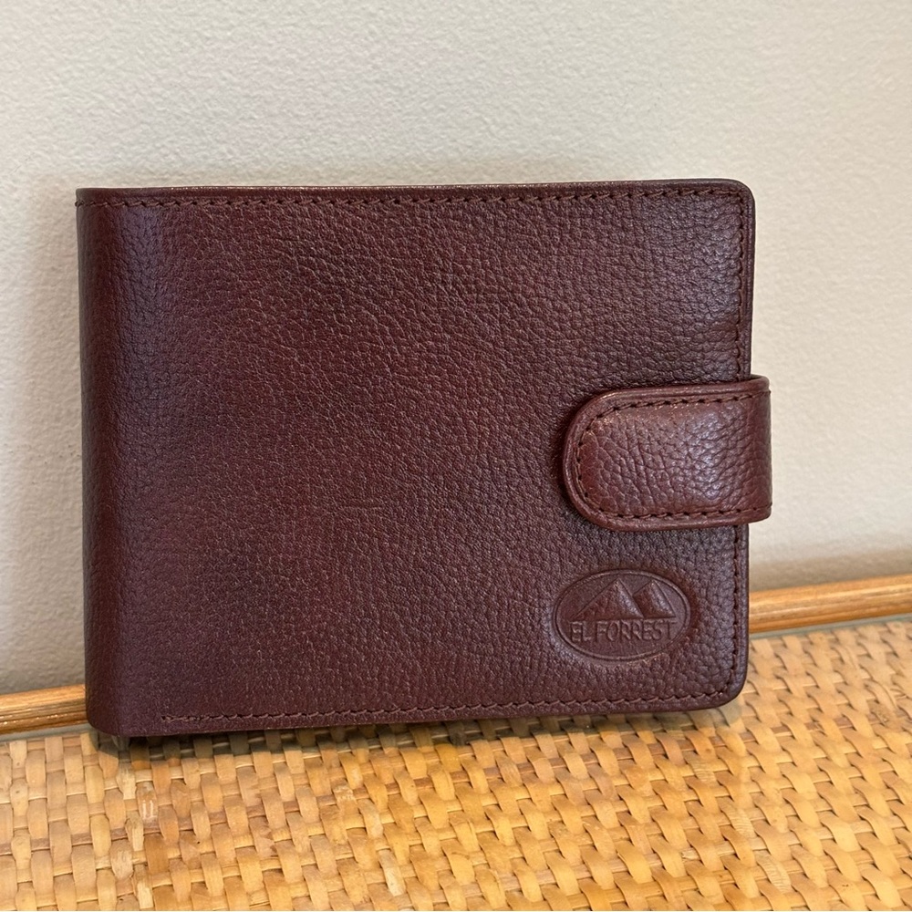 El Forrest men’s Burgundy Leather Tri-fold Wallet NWT!!